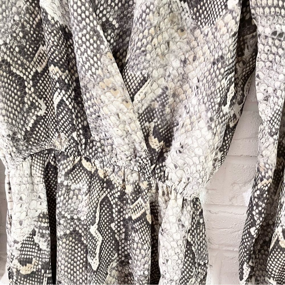 Show Me Your MuMu Snake Python Print Romper Size Small - Picture 3 of 5